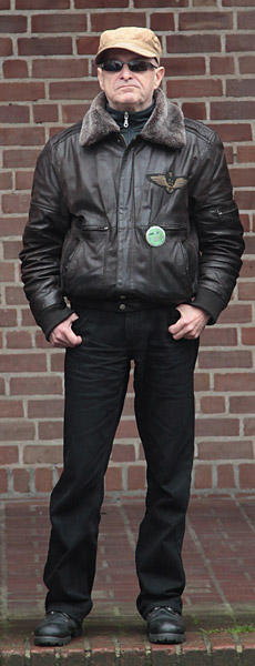 Voorzitter Germaanse ouderen Nederland? Nederlandse Volksunie Arnhem 11-11-2012