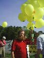 activist met antinuclearballonnen.