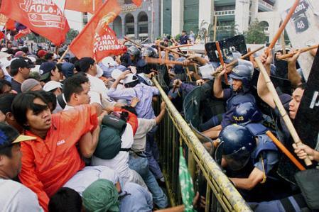 Manilla, 22 juli 2002.