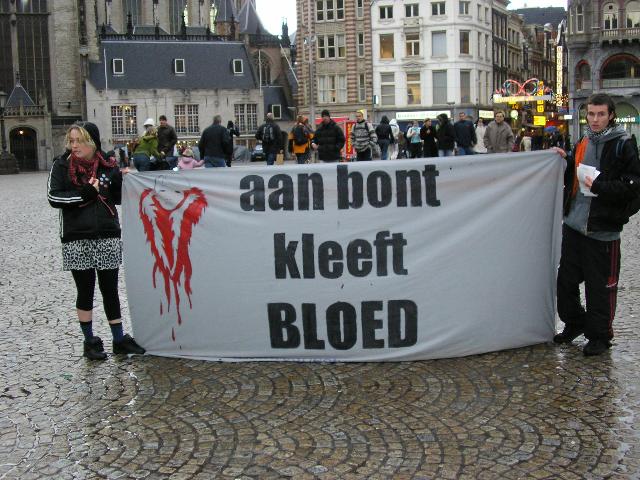 Respect voor Dieren in actie bij P&C