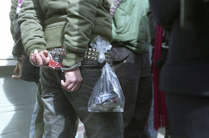 arrestatie krakers in de Karel du Jardin straat