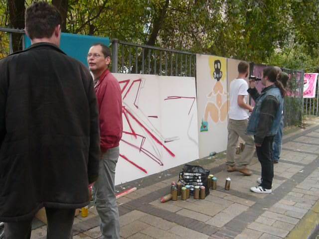 spontane graffiti demonstratie