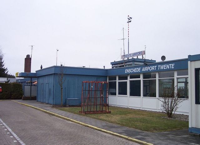 Oude passengers terminal van Twente