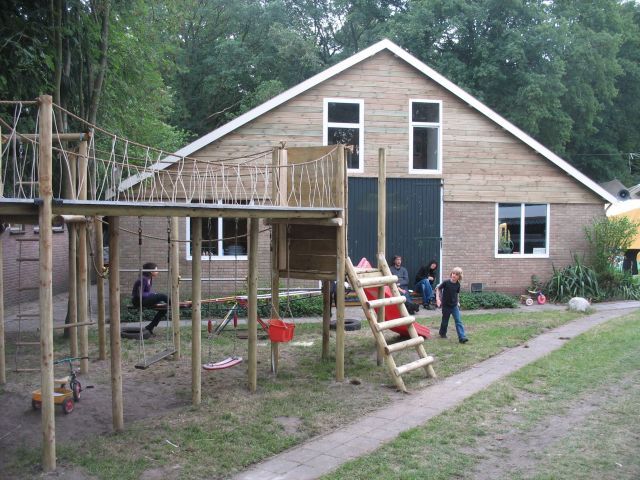 Vernieuwde zijkant gebouw