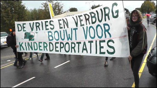 De Vries en Verburg: stop bouw #gezinsgevangenis #kampzeist !